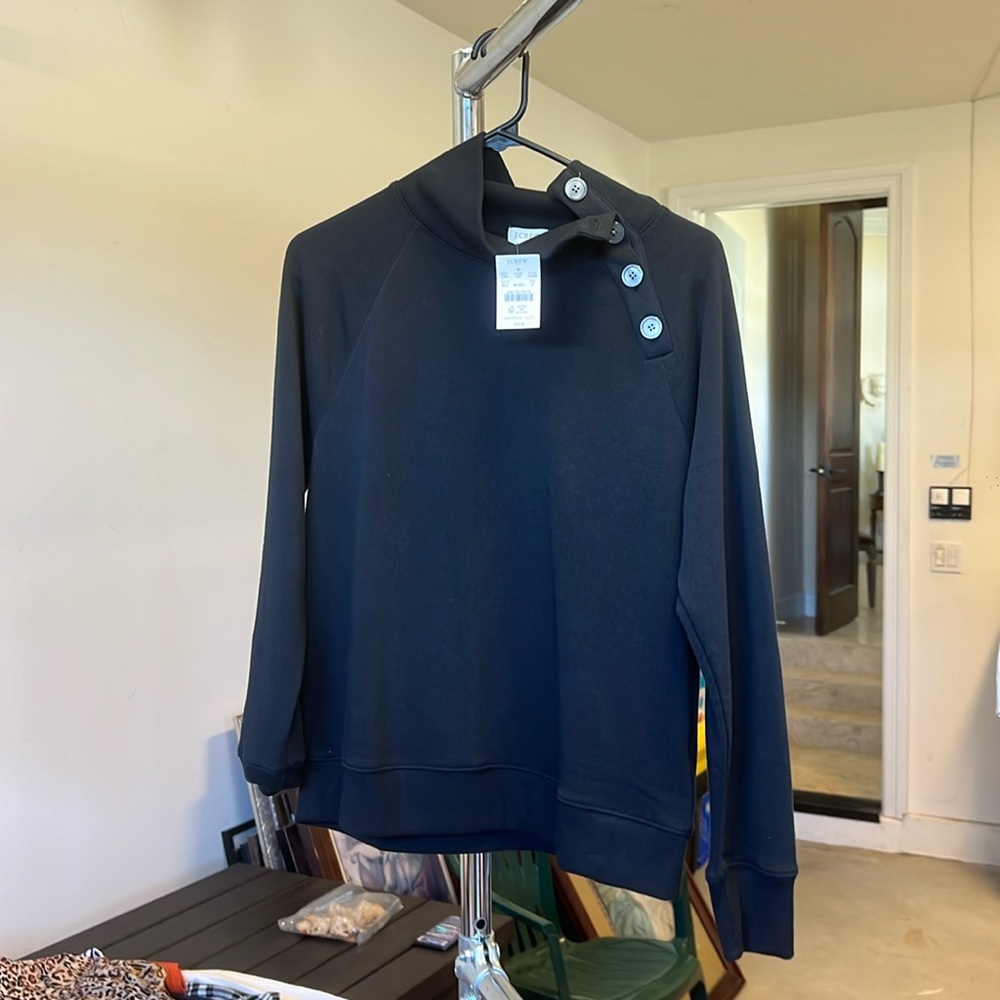 NWOT! J crew pull over fleece. Small